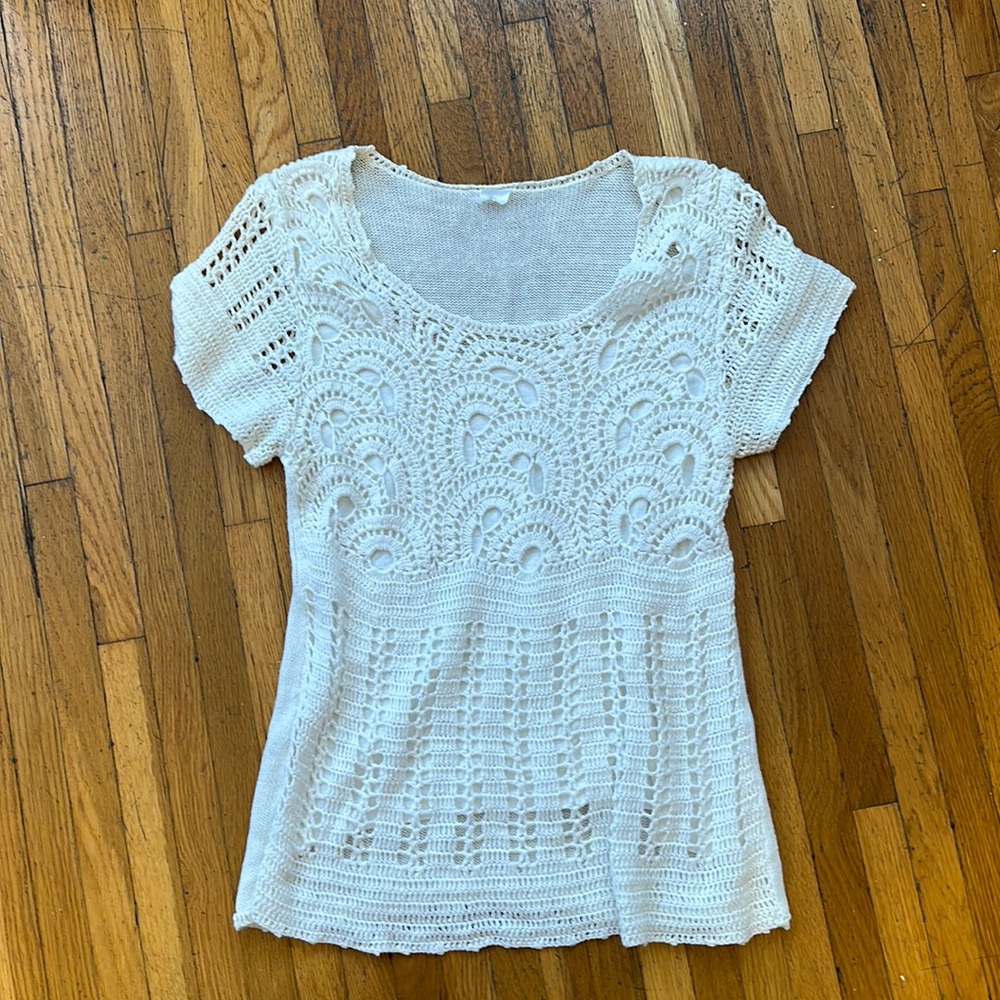 Women's Cream Crochet Short Sleeve Top